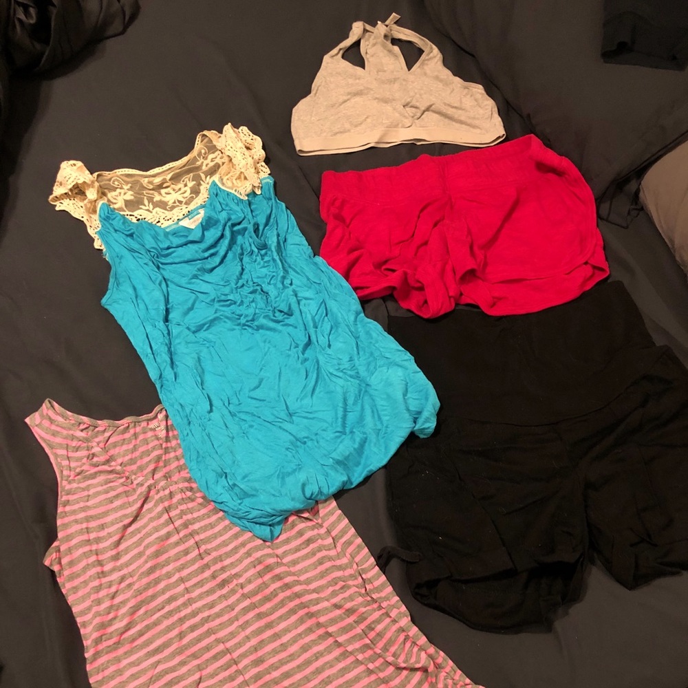 Maternity/nursing bundle - L/XL